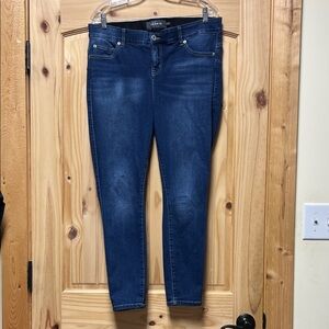 Torrid Deep Indigo Bombshell Skinny Jeans 16S Like New